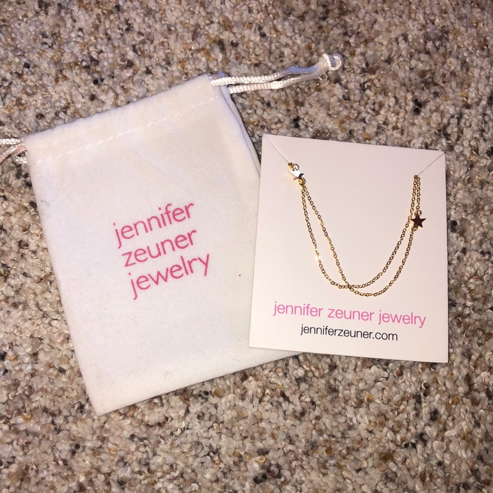 Jennifer Zeuner double star necklace